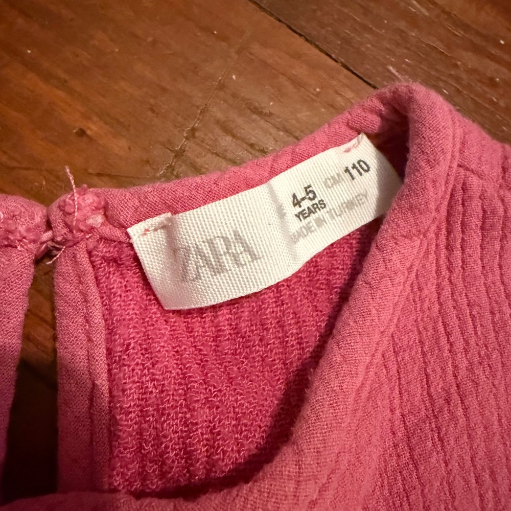 Zara Kids Pink Textured Gauze Dress Short Sleeve Size 4-5 Years 110cm - Picture 4 of 4